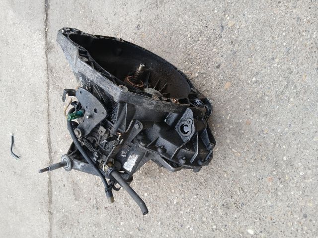 bontott RENAULT ESPACE IV Váltó (Mechanikus)