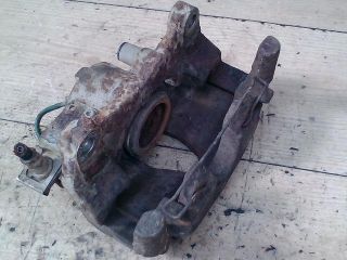 bontott RENAULT ESPACE IV Bal első Féknyereg Munkahengerrel