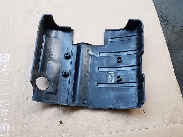 bontott RENAULT ESPACE IV Felső Motorburkolat