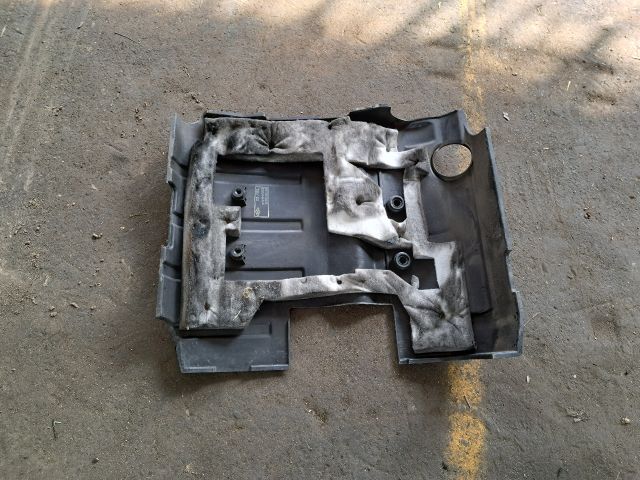 bontott RENAULT ESPACE IV Felső Motorburkolat