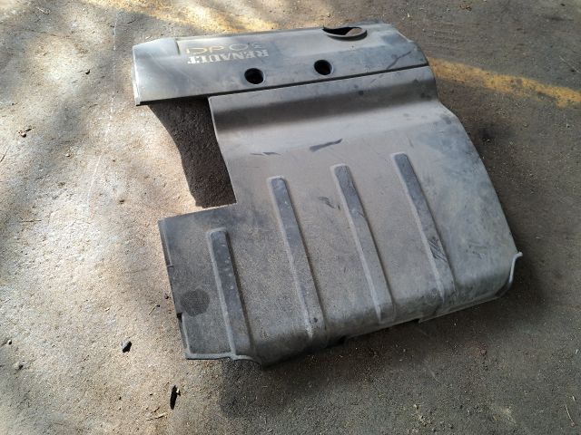 bontott RENAULT ESPACE IV Felső Motorburkolat