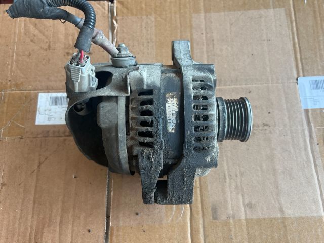 bontott RENAULT ESPACE IV Generátor