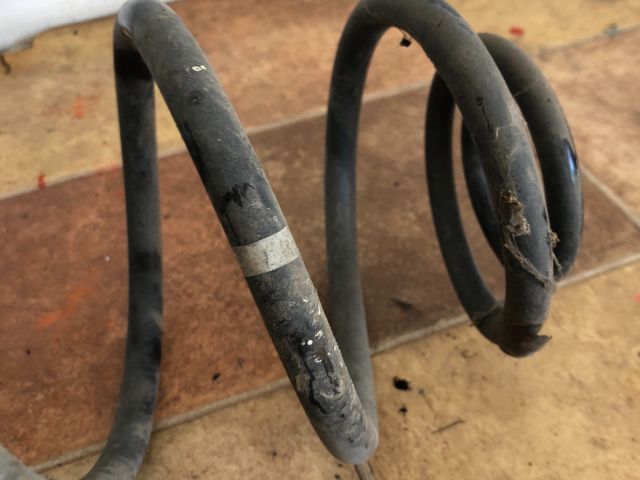 bontott RENAULT ESPACE IV Hátsó Rugó