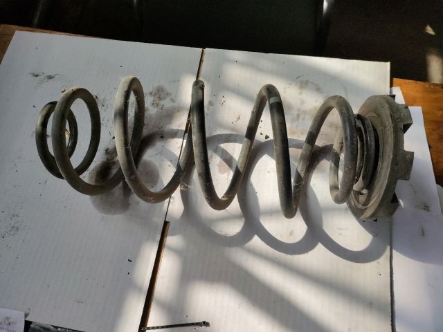 bontott RENAULT ESPACE IV Hátsó Rugó