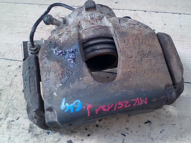 bontott RENAULT ESPACE IV Jobb első Féknyereg Munkahengerrel