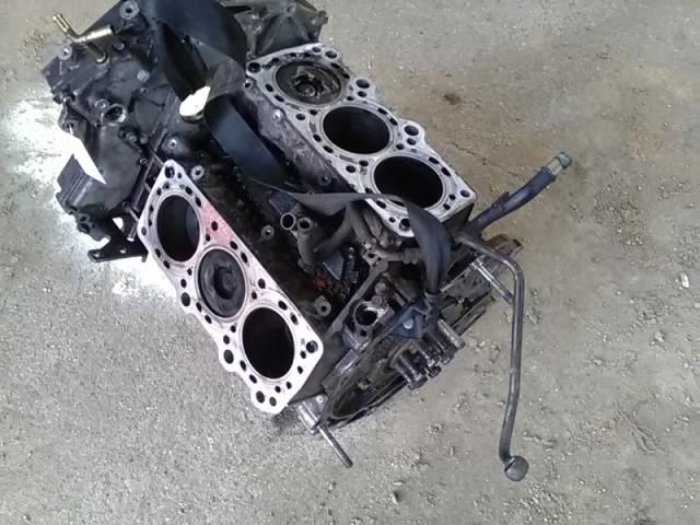 bontott RENAULT ESPACE IV Motorblokk (Fűzött)