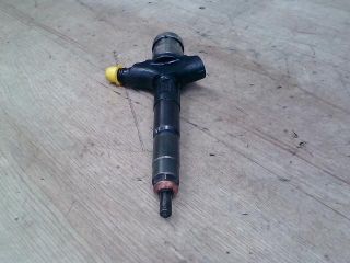 bontott RENAULT ESPACE IV Porlasztó (1 db)