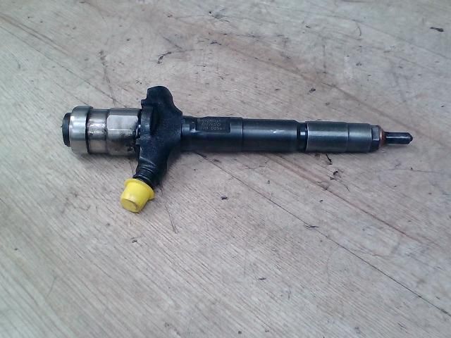 bontott RENAULT ESPACE IV Porlasztó (1 db)