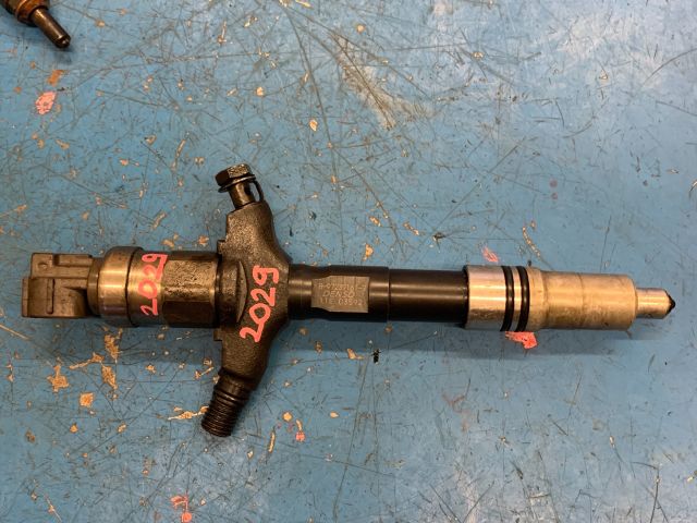 bontott RENAULT ESPACE IV Porlasztó (1 db)