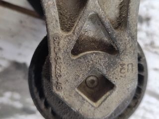 bontott RENAULT ESPACE IV Szíjfeszítő Görgő