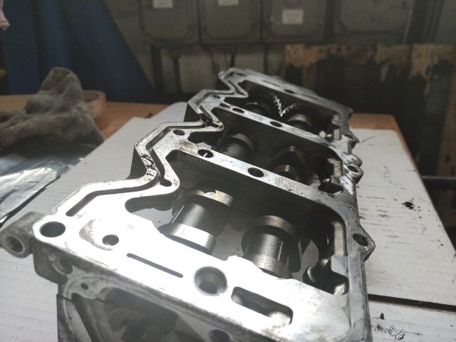 bontott RENAULT ESPACE IV Vezérműtengely Házzal