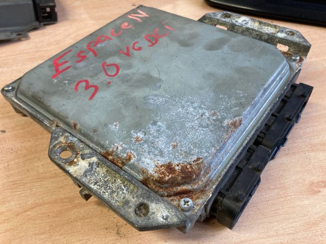 bontott RENAULT ESPACE IV Motorvezérlő