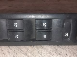 bontott RENAULT ESPACE IV Ablakemelő Kapcsoló Négyes / Kettes