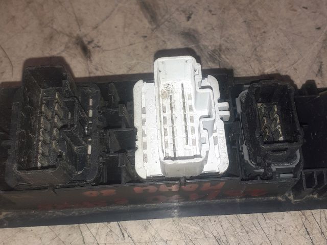 bontott RENAULT ESPACE IV Ablakemelő Kapcsoló Négyes / Kettes