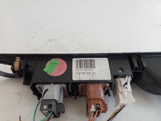 bontott RENAULT ESPACE IV Ablakemelő Kapcsoló Négyes / Kettes