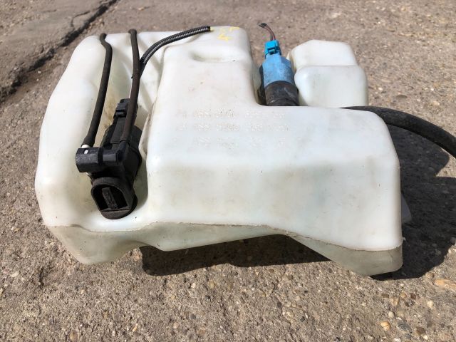 bontott RENAULT ESPACE IV Ablakmosó Tartály