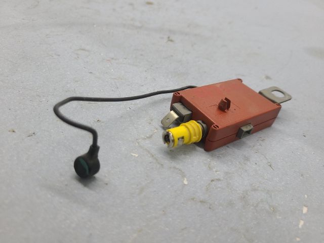 bontott RENAULT ESPACE IV Antenna Erősítő