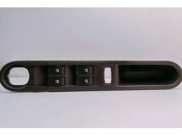 bontott RENAULT ESPACE IV Bal első Ablakemelő Kapcsoló