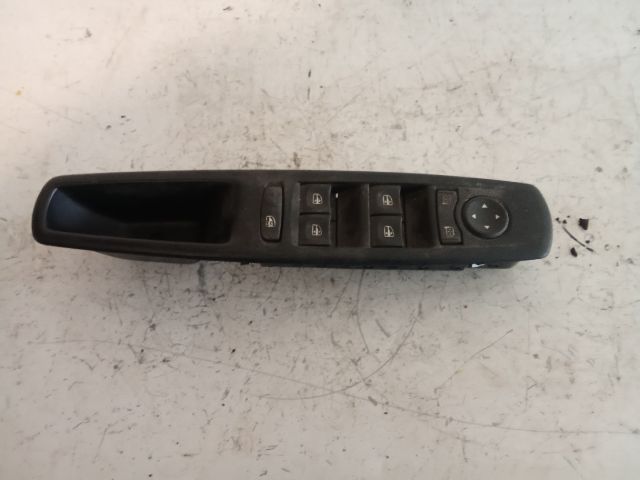bontott RENAULT ESPACE IV Bal első Ablakemelő Kapcsoló
