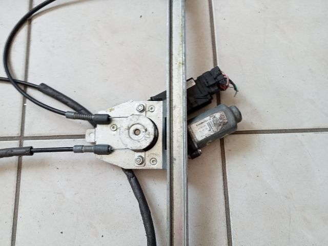 bontott RENAULT ESPACE IV Bal első Ablakemelő Szerkezet (Elektromos)