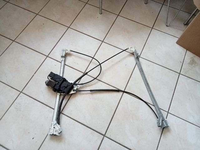 bontott RENAULT ESPACE IV Bal első Ablakemelő Szerkezet (Elektromos)