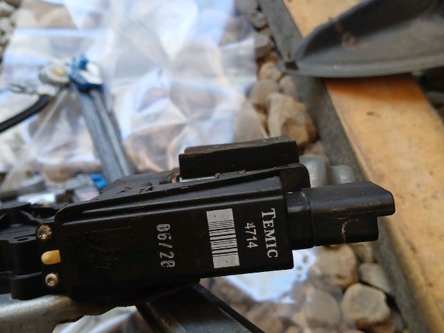 bontott RENAULT ESPACE IV Bal első Ablakemelő Szerkezet (Elektromos)