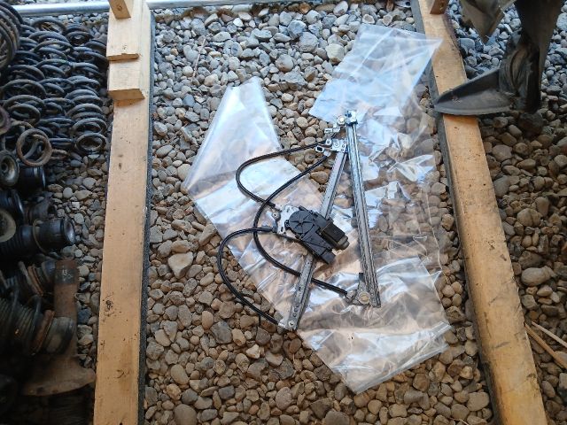 bontott RENAULT ESPACE IV Bal első Ablakemelő Szerkezet (Elektromos)