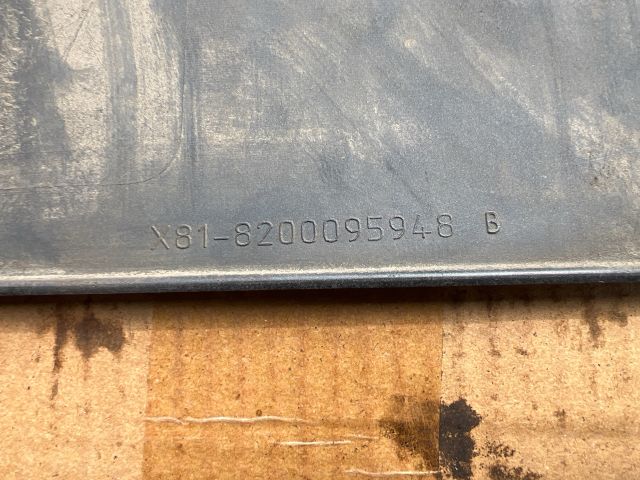 bontott RENAULT ESPACE IV Bal első Ajtó Díszléc