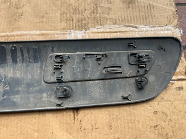 bontott RENAULT ESPACE IV Bal első Ajtó Díszléc