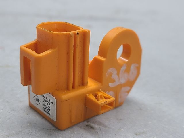 bontott RENAULT ESPACE IV Bal első Oldal Ütközés Érzékelő