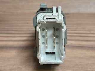 bontott RENAULT ESPACE IV Bal hátsó Ablakemelő Kapcsoló