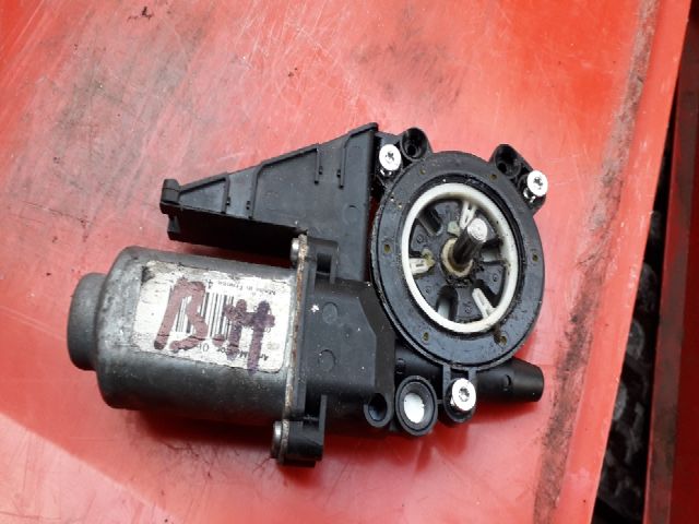 bontott RENAULT ESPACE IV Bal hátsó Ablakemelő Motor