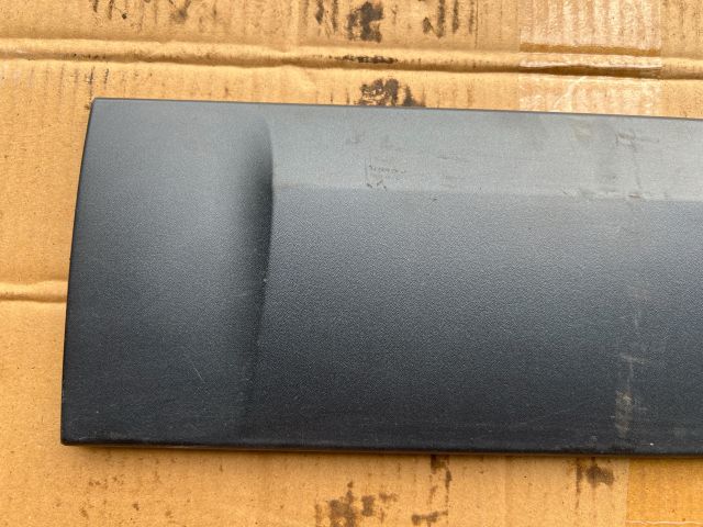 bontott RENAULT ESPACE IV Bal hátsó Ajtó Díszléc