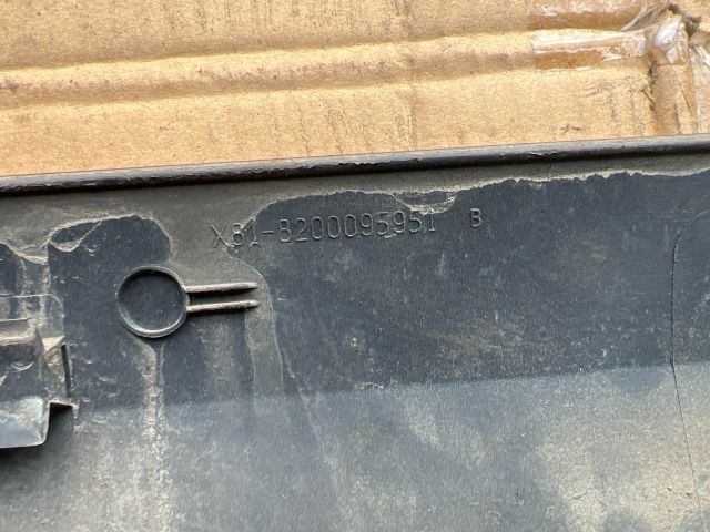 bontott RENAULT ESPACE IV Bal hátsó Ajtó Díszléc