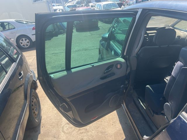 bontott RENAULT ESPACE IV Bal hátsó Ajtó (Üres lemez)