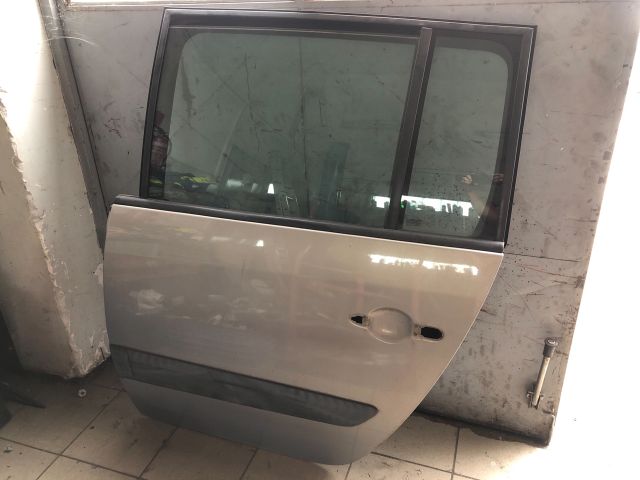 bontott RENAULT ESPACE IV Bal hátsó Ajtó (Üres lemez)