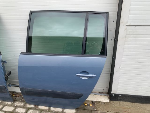 bontott RENAULT ESPACE IV Bal hátsó Ajtó (Üres lemez)