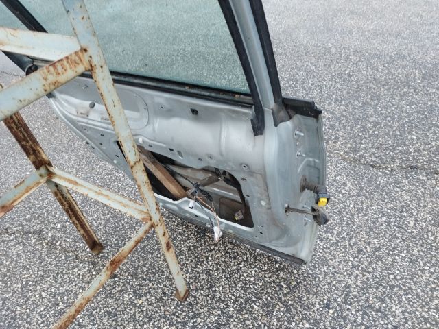 bontott RENAULT ESPACE IV Bal hátsó Ajtó (Üres lemez)