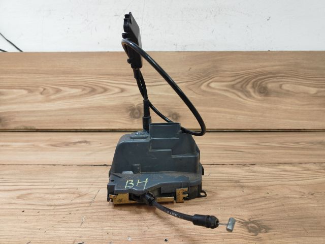 bontott RENAULT ESPACE IV Bal hátsó Ajtózár