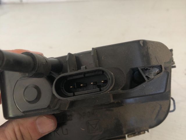 bontott RENAULT ESPACE IV Bal hátsó Ajtózár