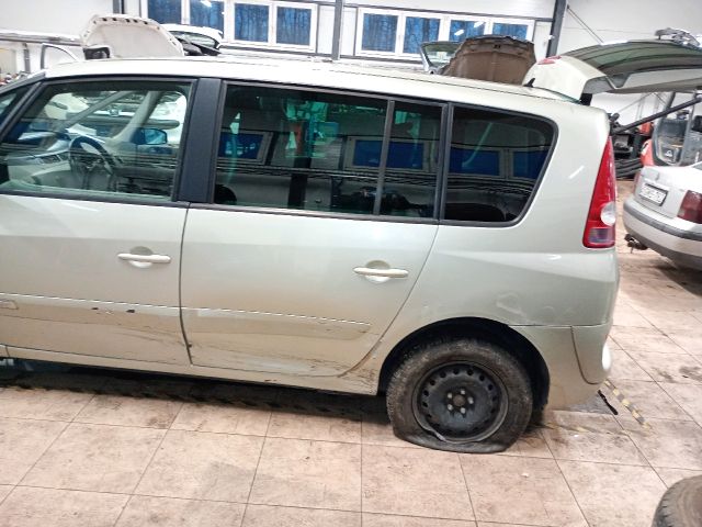 bontott RENAULT ESPACE IV Bal Ködzárófény