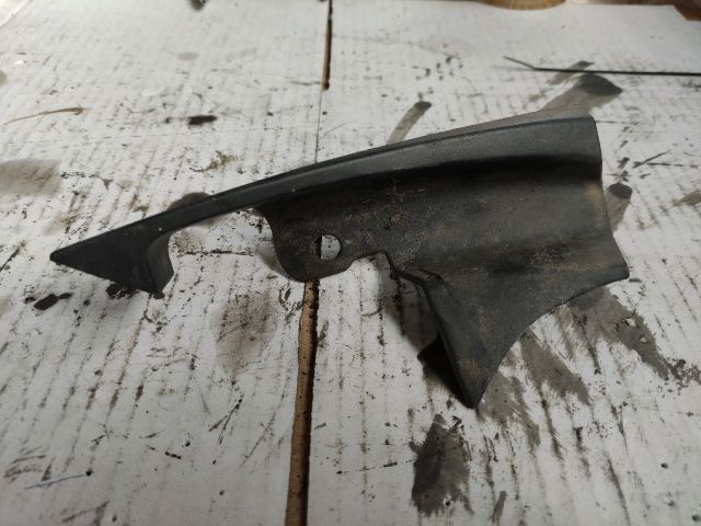 bontott RENAULT ESPACE IV Bal Szélvédő Alatti Vízelvezető Műanyag