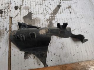 bontott RENAULT ESPACE IV Bal Szélvédő Alatti Vízelvezető Műanyag