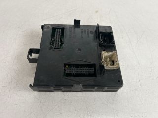 bontott RENAULT ESPACE IV Biztosítéktábla Utastér