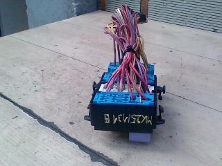 bontott RENAULT ESPACE IV Biztosítéktábla Utastér