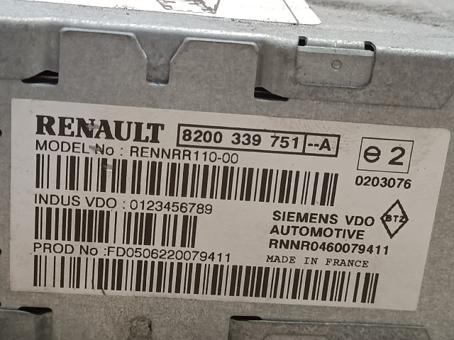 bontott RENAULT ESPACE IV CD / DVD Tár