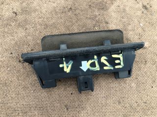 bontott RENAULT ESPACE IV Csomagtér Nyitó Kar / Gomb