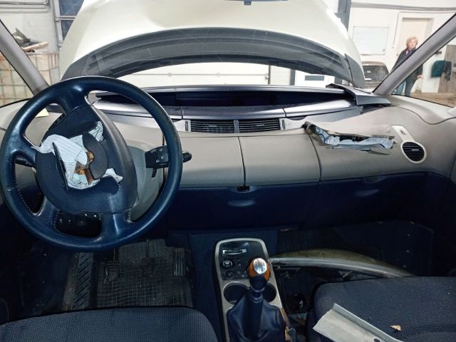 bontott RENAULT ESPACE IV Csomagtér Világítás