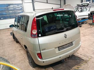 bontott RENAULT ESPACE IV Csomagtérajtó Burkolat Alsó