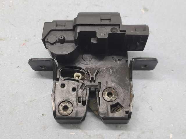 bontott RENAULT ESPACE IV Csomagtérajtó Zárszerkezet